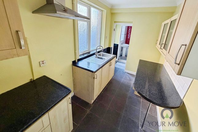 53, Pinnox Street, Tunstall, Staffordshire photo 4