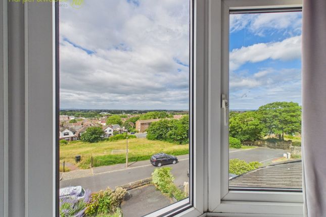 5, St. Hilary Drive, Wallasey photo 3