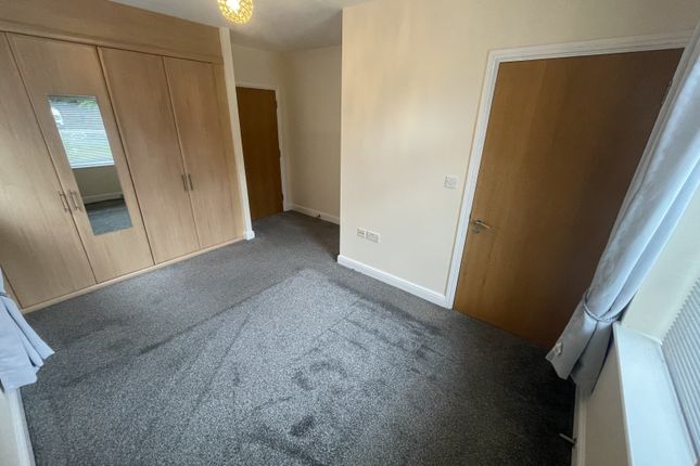 Flat 30, 8, Middlepark Drive, Birmingham photo 5