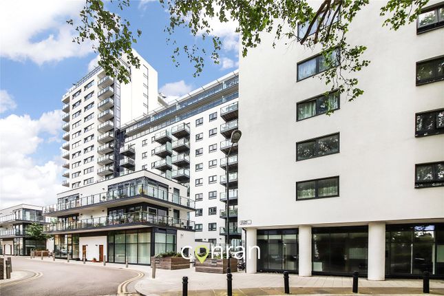 Flat to rent in Wharf Street, Deptford