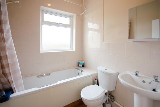 35B, Hull Road, East Yorkshire photo 4