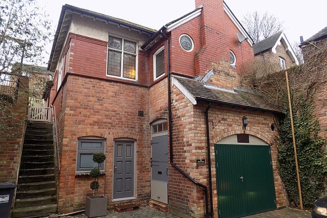 3-bed house on The Coach House, 49A Church Street Ashbourne Derbyshire, £800/mo