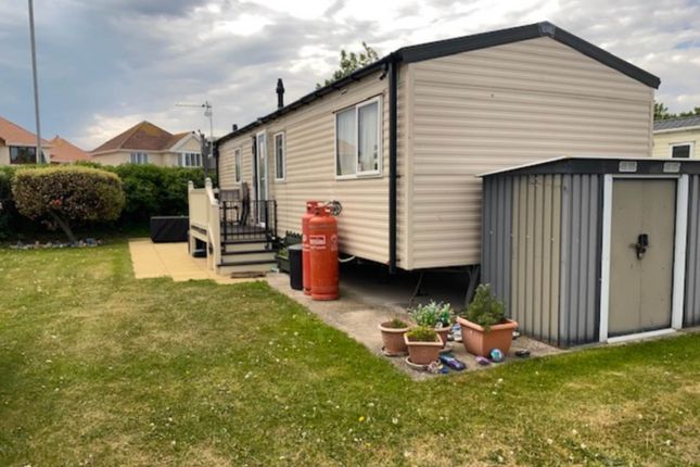 2-bed caravan on Willerby Mistral, Abergele, £17,999