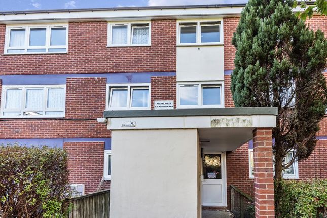Thumbnail Flat for sale in Westerham Walk, Reading