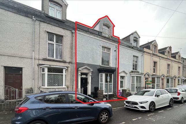 Thumbnail Commercial property for sale in 40 Carlton Terrace, Swansea