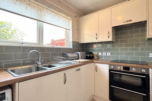 12, Buckthorn, Milton Keynes photo 2