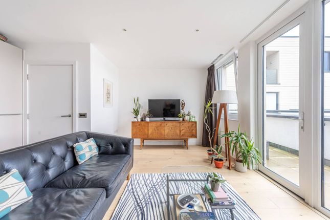 Thumbnail Flat for sale in Bree Court, Colindale, London