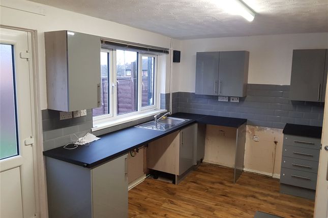16, Springhill Crescent, Telford photo 2