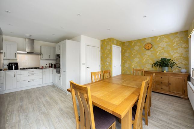 22 Hawthorn Way, Hailsham photo 4