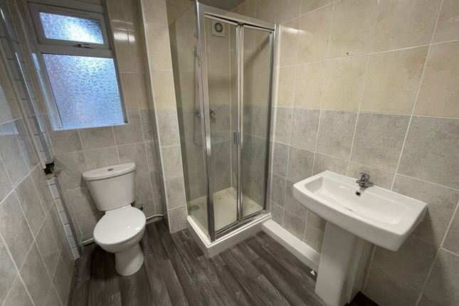 296, London Road, Leicester photo 5