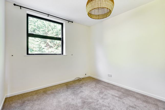 Terraced house to rent in Alma Close, Knaphill, Woking