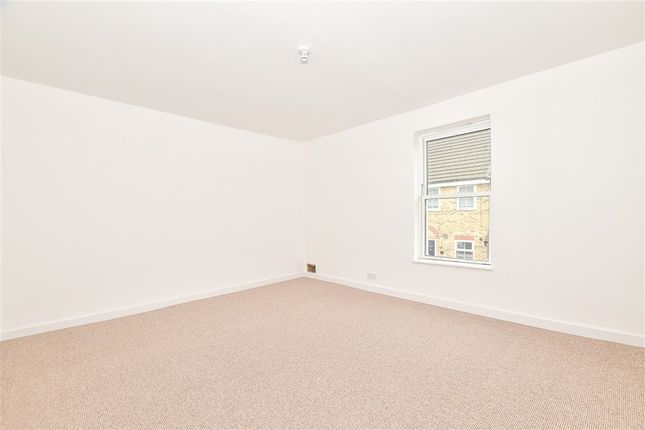 Perry Street, Maidstone photo 3