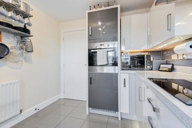 11 Victoria Gardens, Normanton, Wakefield photo 4