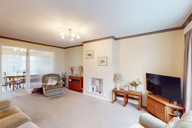 8 Butterfield Road, Bolton photo 2