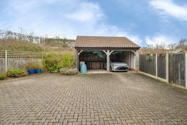 13, Gallus Close, Cromer photo 3