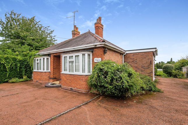 Detached bungalow for sale in South Parade, Boston