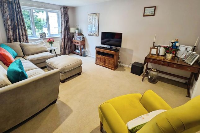 38, Homefield, Yate photo 2