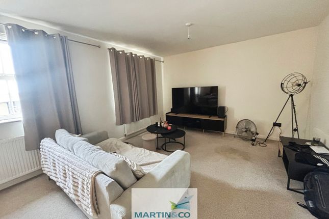 7, Grove Court, Worksop photo 5