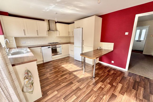 21, Kiln Close, Wimborne photo 4