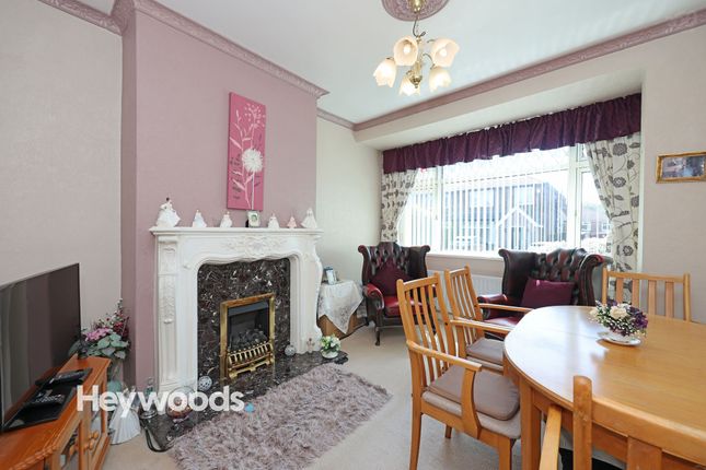 1 Kenilworth Grove, Newcastle photo 4