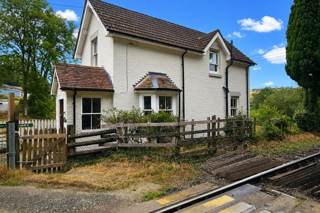2-bed house on Troedrhiwfedwen Crossing Cottage, Llanbister Road, Llandrindod Wells, £265,000
