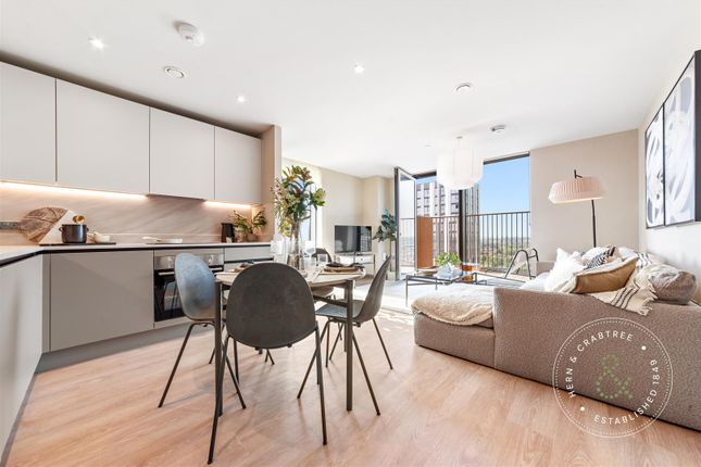 2 Bedroom, Ty Ambr, Y Rhodfa Ganolog, Cardiff photo 4