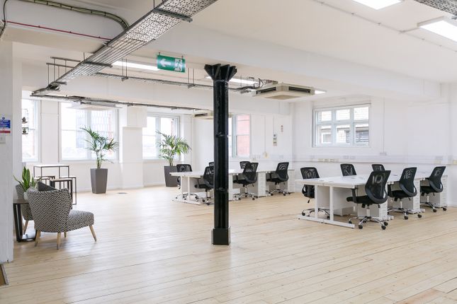 Office to let in Fergusson House - Fourth Floor, 124-128 City Road, Shoreditch, London