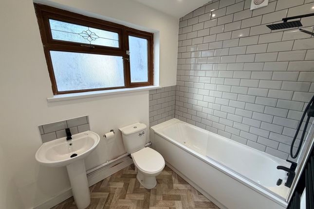 4 River Terrace, Porth photo 4