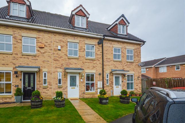 Town house for sale in Whinbeck Avenue, Normanton