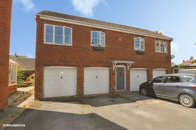 2-bed house on 44, Elder Close, Witham St Hughs, Lincoln, £125,000