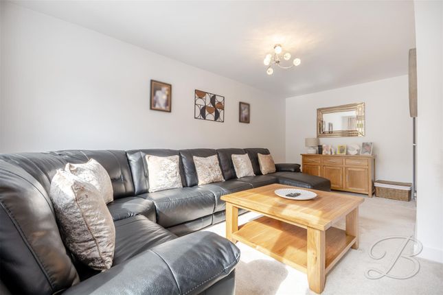 Whitby Bay, 17a, Welbeck Road, Mansfield photo 2