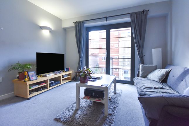 Flat for sale in Derby Road, Canning Circus, Nottingham
