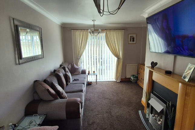 26, Nightingale Avenue, Darlington photo 2