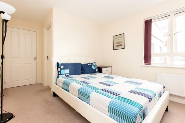 Flat to rent in Ausden Place, Pumphouse Crescent, Watford, Hertfordshire