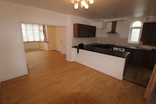 157, Locket Road, HARROW photo 3