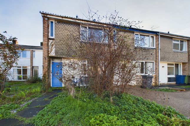 Thumbnail Terraced house for sale in Acrefield Drive, Cambridge