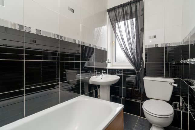 Flat for sale in 57 Crewe Crescent, Edinburgh