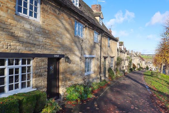 Thumbnail Cottage to rent in The Hill, Burford