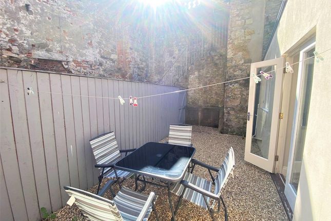 Flat 2a, Trinity Road, Weymouth photo 3