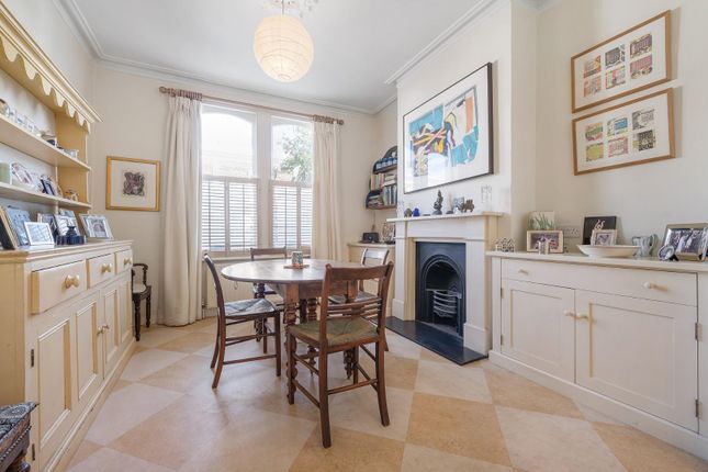34, Elm Park, London photo 4