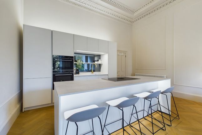 Flat 2, 15 Lynedoch Crescent, Glasgow, G3 6EQ, Glasgow photo 4