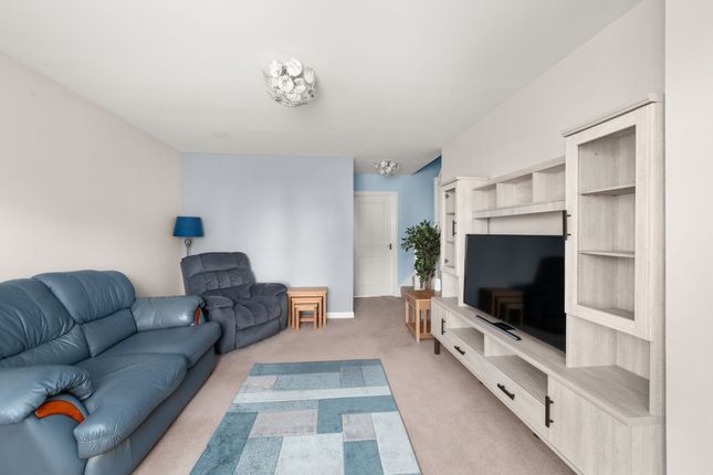 25 Earl Matthew Avenue, Arbroath photo 3