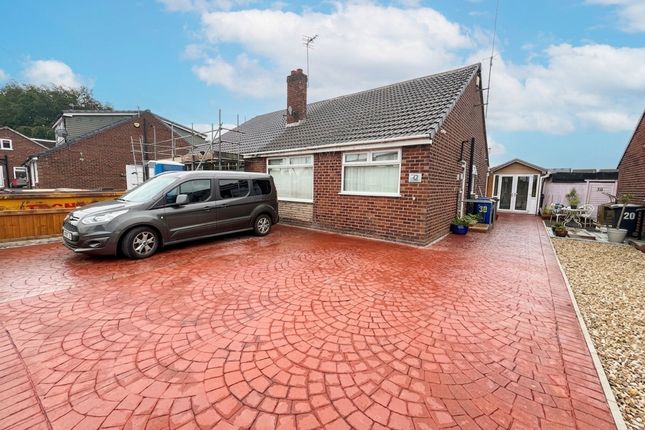 2-bed house on 32 Johnson Close, Leigh, £210,000
