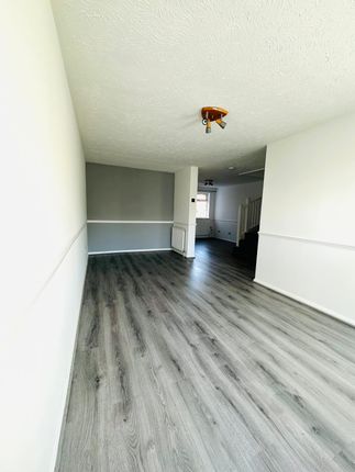 6, Groveherst Road, Dartford photo 5