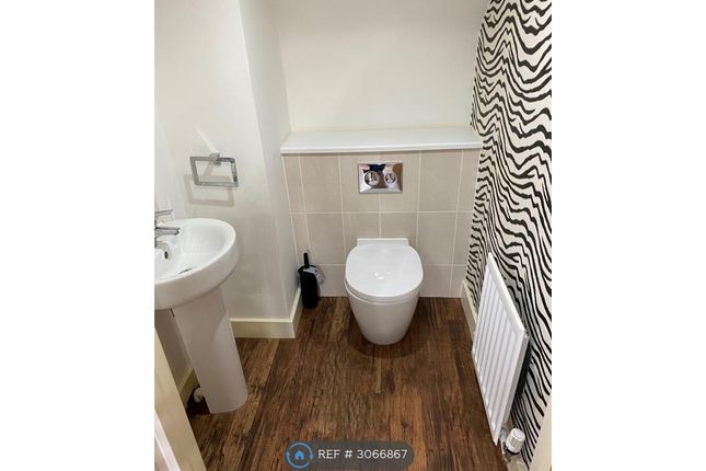 Sandbach photo 3