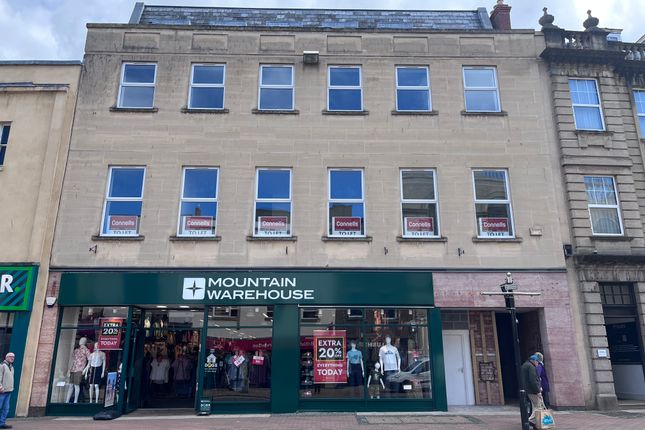Flat to rent in North Street, Taunton