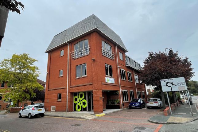 Office to let in Barons Court, 22 The Avenue, Egham
