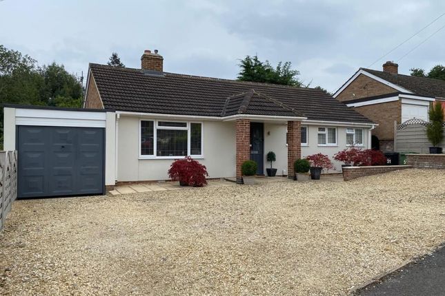 Thumbnail Detached bungalow for sale in Botley, Oxford