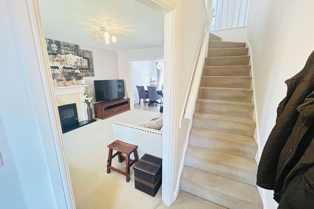 6, Golden Hill Close, Preston photo 2