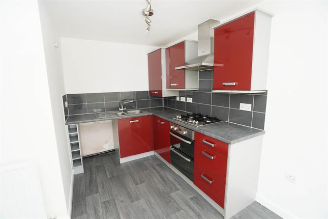 16, Hudson Close, Bolton photo 4